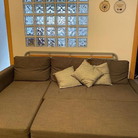 Cozy Apartment At A Great Location! L'Hospitalet de Llobregat Luaran gambar